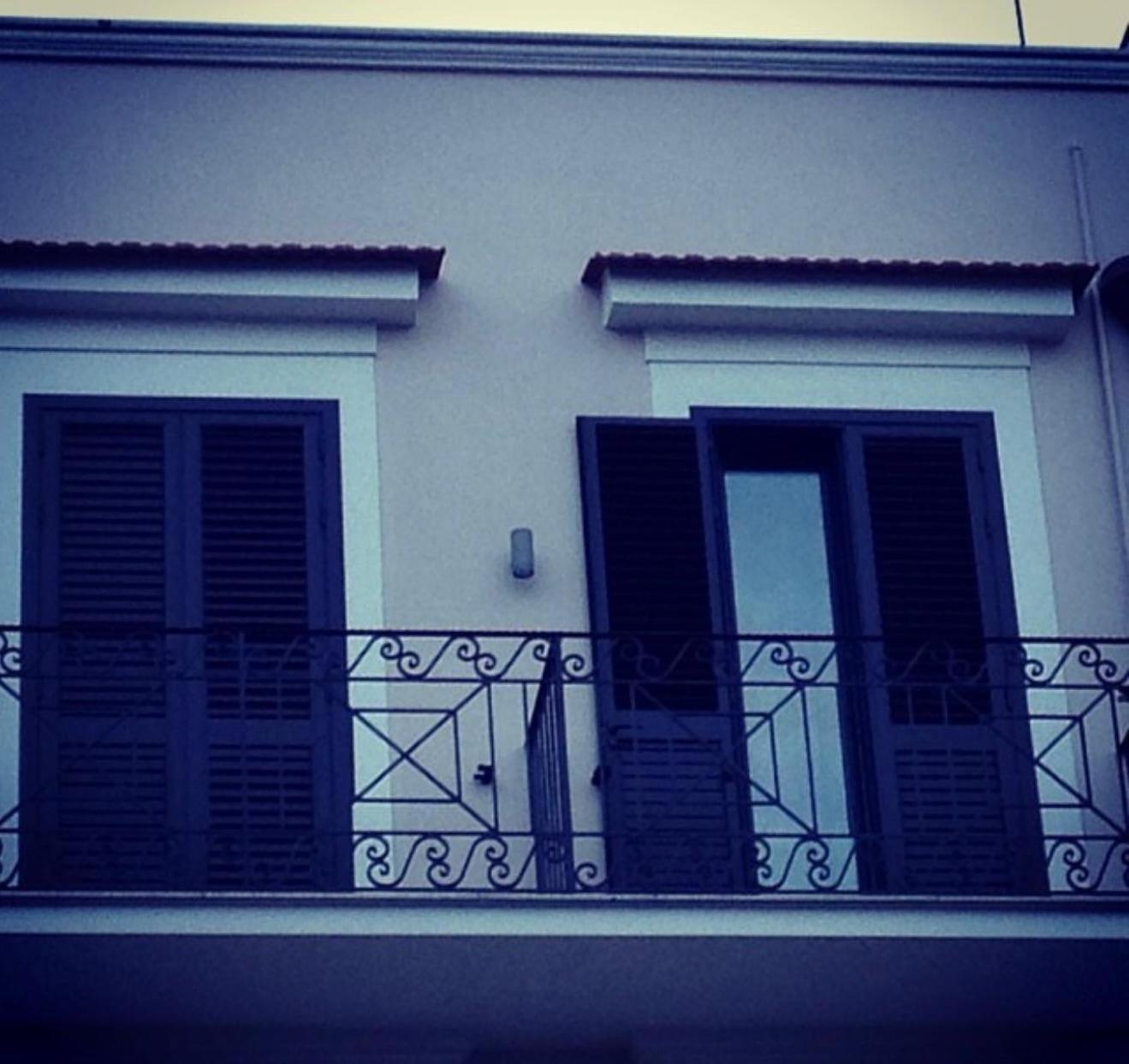 Bed And Breakfast Charming House Barletta Exterior photo