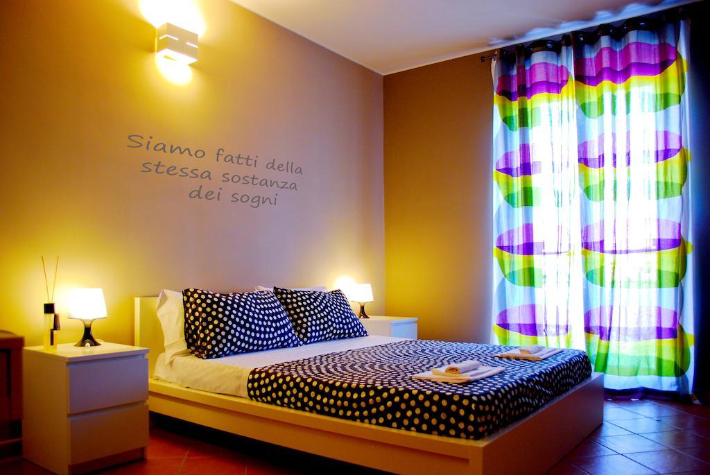 Bed And Breakfast Charming House Barletta Room photo