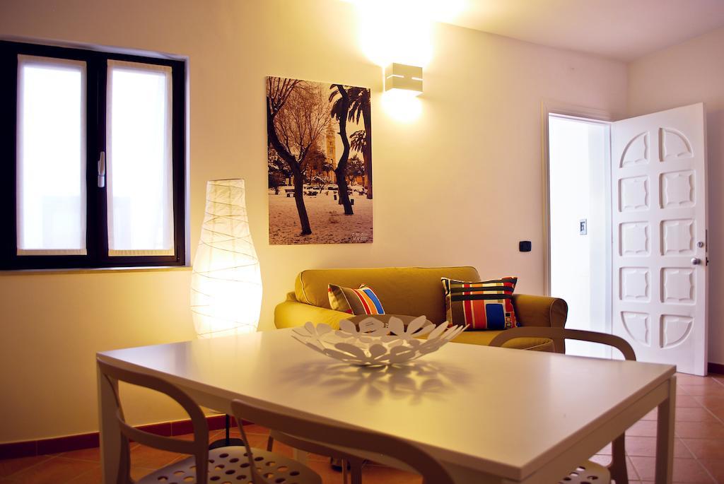 Bed And Breakfast Charming House Barletta Room photo